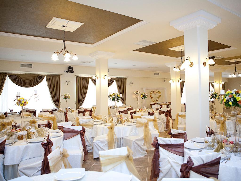 Hotel Dusan Si Fiul Resita Nord Exteriér fotografie